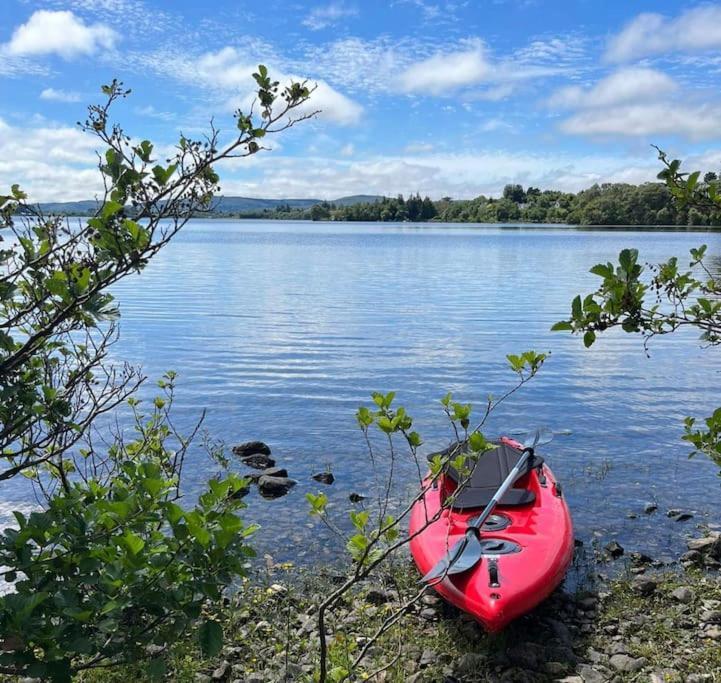 Private Apartment One On Lough Corrib, Oughterard Galway Esterno foto